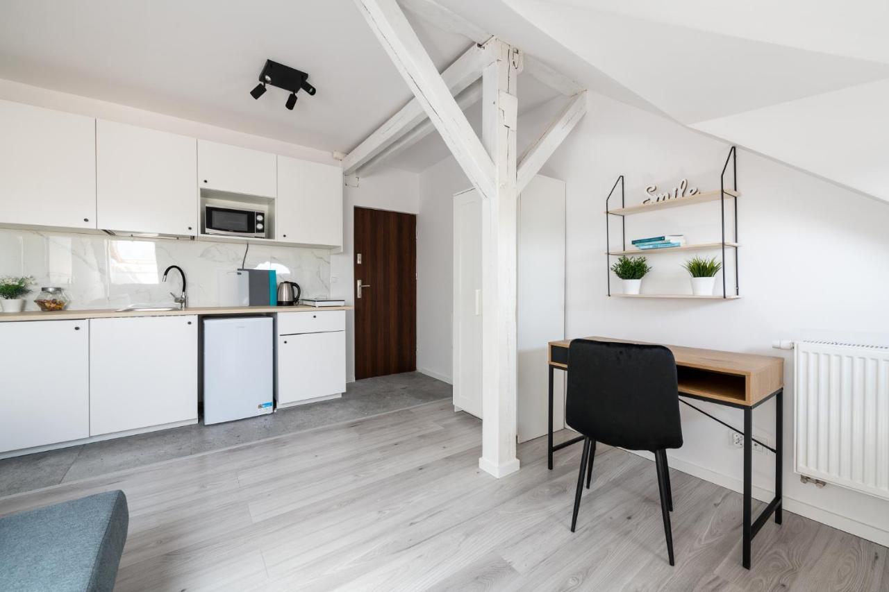 Comfortable 3City Studios In Gdynia By Noclegi Renters Экстерьер фото